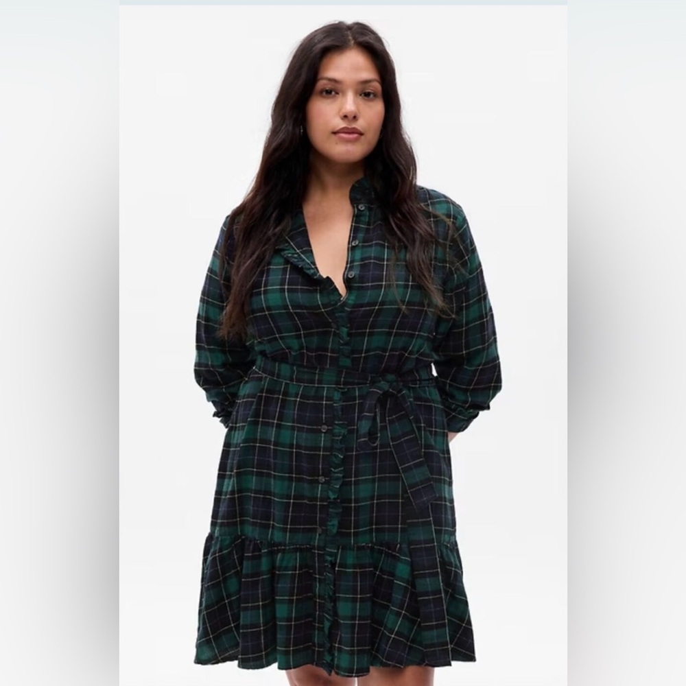 GAP Green Plaid Long Sleeve Dress